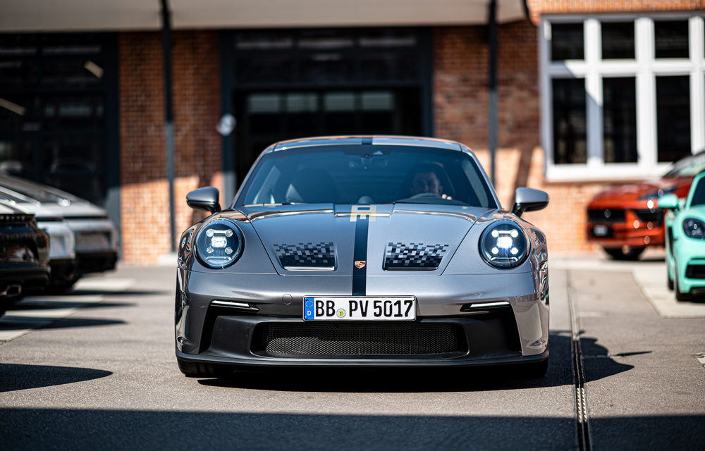 Sonderwunsch Einzelstück: 911 GT3 im Jubiläums-Design des Porsche Supercup