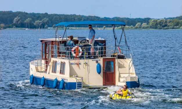Ein Hausboot als Beispiel für nachhaltigen Bootsbau – Kormoran 3.0