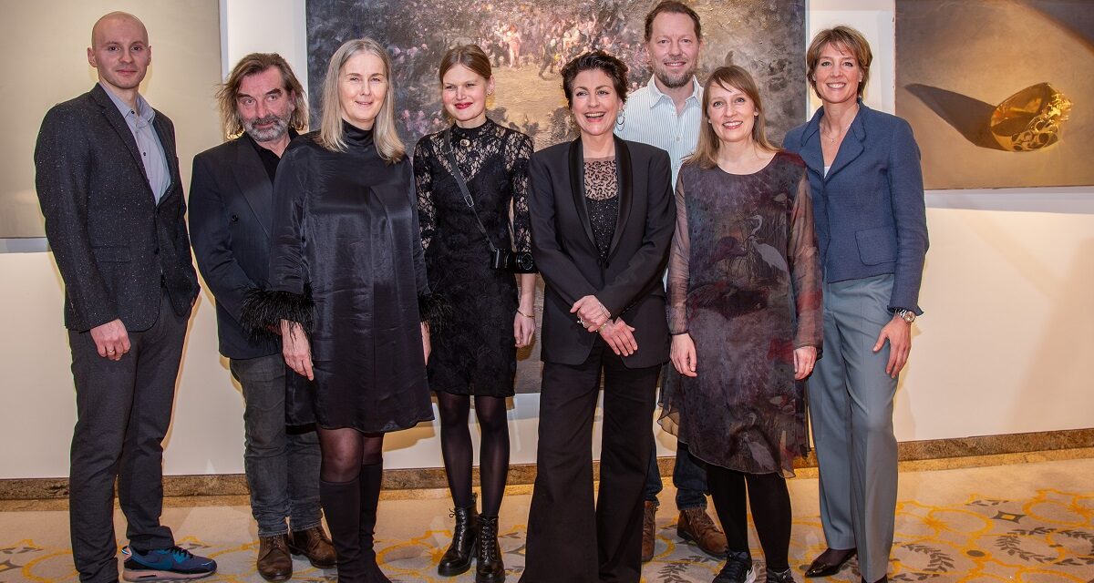 „Die Sieben“ Die Galerie im Elysée zeigt Werke von sieben Künstlerinnen und Künstlern zu den sieben Todsünden
