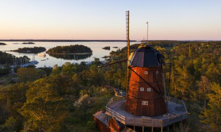 Neuer Wanderweg über 22 Stockholmer Schäreninseln Schweden