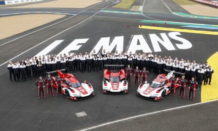 Porsche spendet 911.000 Euro im Rahmen von „Racing for Charity“