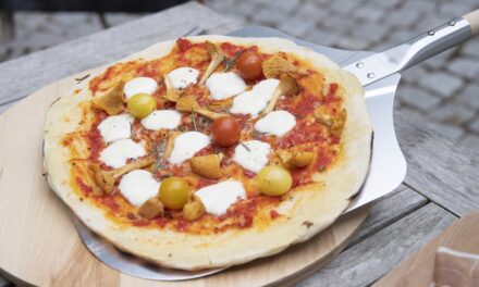 Rezept-Tipp! Pizza aus Quark-Öl-Teig ohne Hefe