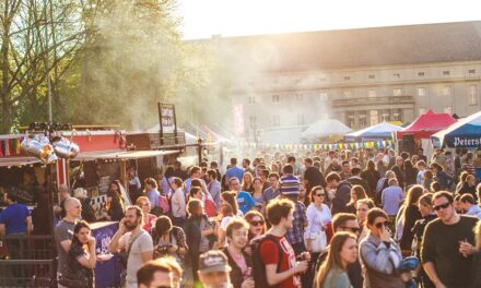 Einmal um die Welt snacken: Street Food Festival findet auf dem Festplatz statt